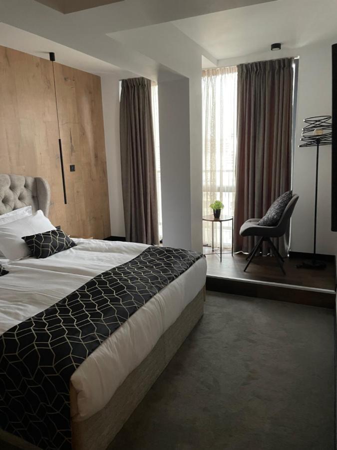 Hotel Niks Sevlievo Exterior photo